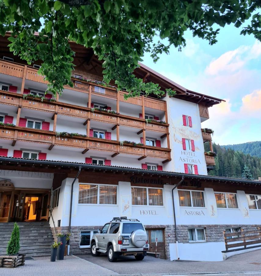 Hotel Astoria Canazei Esterno foto