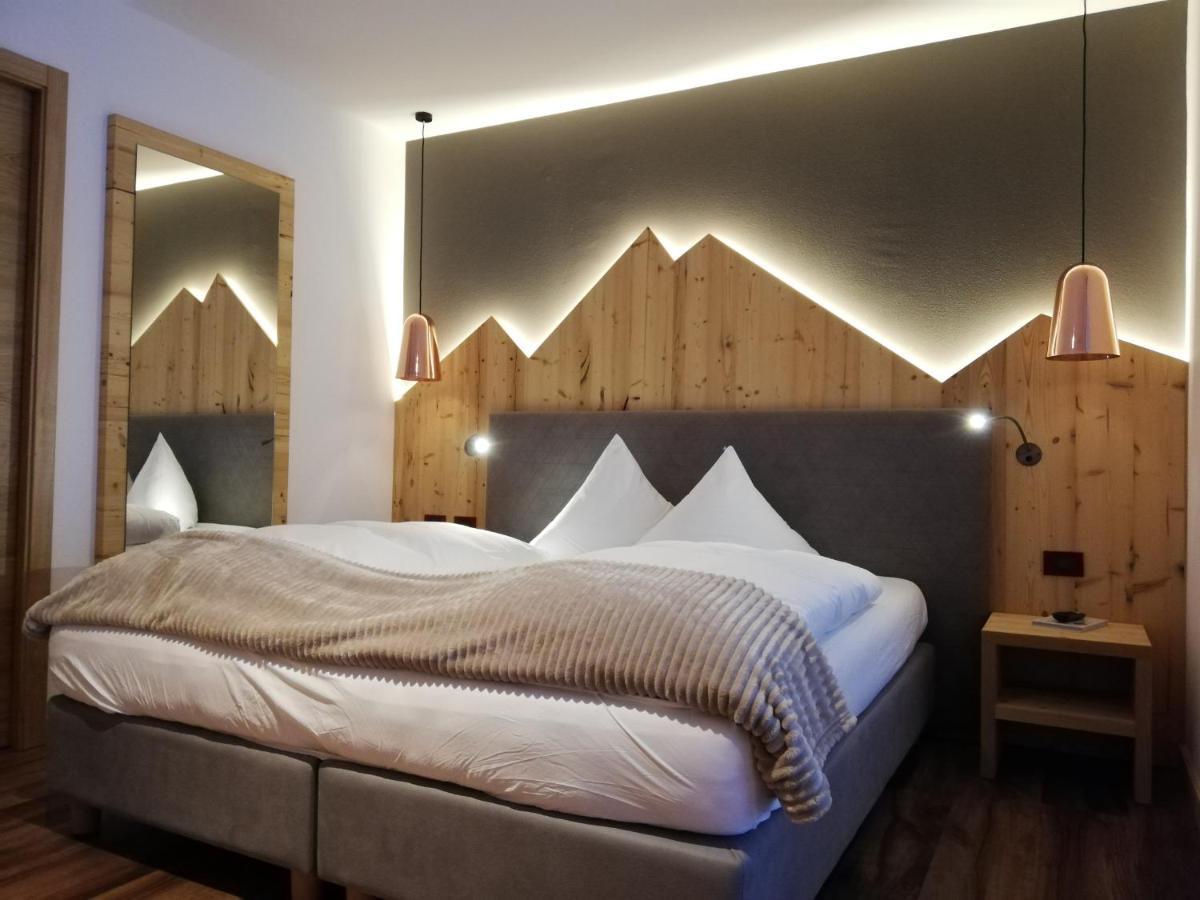 Hotel Astoria Canazei Esterno foto